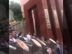 Ημι αυτόματη περιστροφική πύλη αναπηρίας σταθμών τρένου περιστροφικών πυλών εμποδίων χτυπημάτων